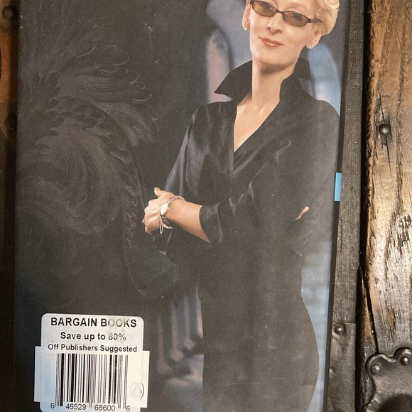 The Beast By J.R. Ward #1 Best Seller - Picture 5 of 5